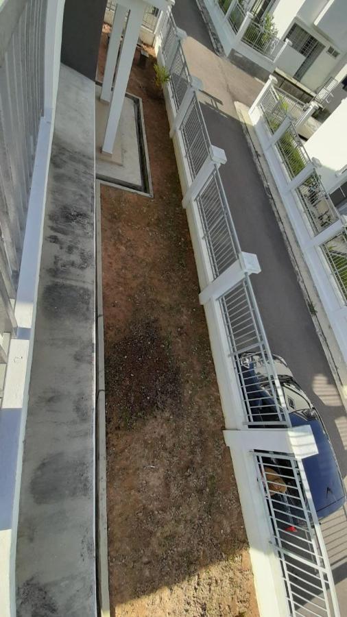 Homestay Greenway Pasir Gudang Exterior foto